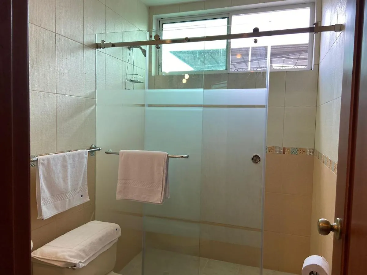 Doral Suite ¡Cerca Del Aeropuerto! Guayaquil